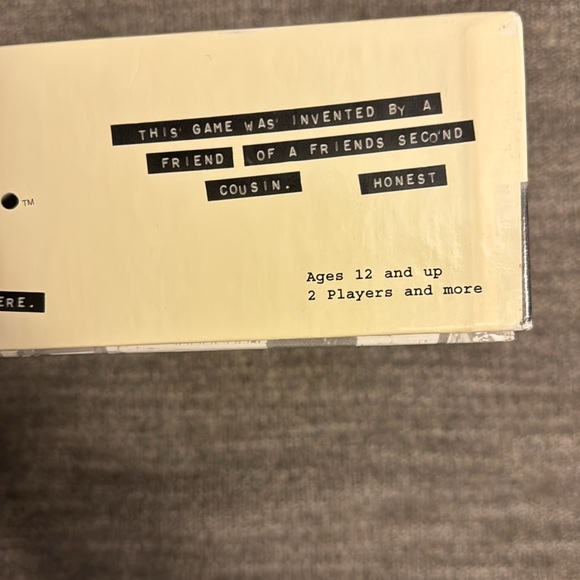 Urban Myth family game - ages 12 and up - Picture 2 of 6